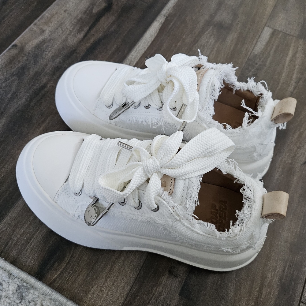 Soap Opera platform sneaker - Picture 2 of 8